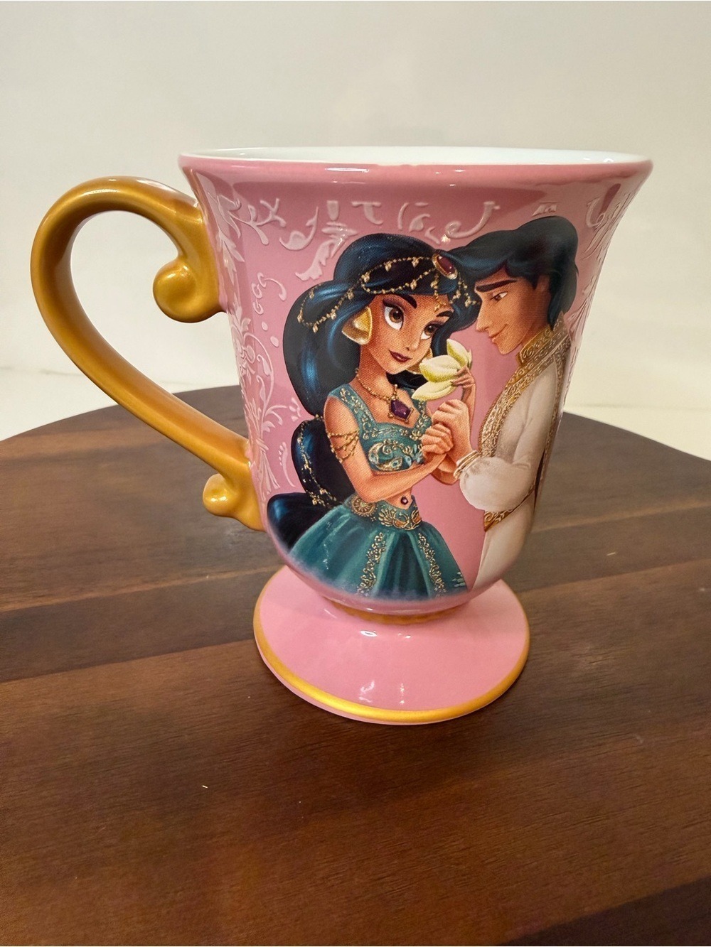 Disney Store The Art of Jasmine Footed Pedestal Mug Pink Gold Aladdin